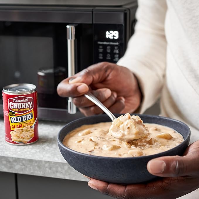 Campbell's Chunky Soup OLD BAY Seasoned Clam Chowder 18.8 oz Can (Case of 12)