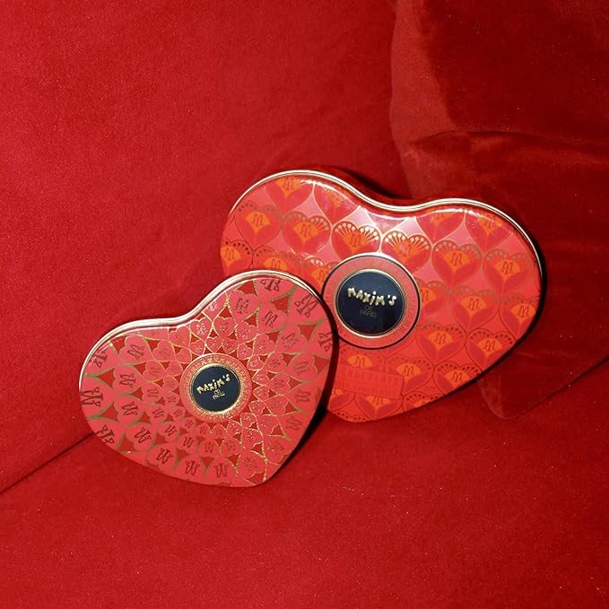 Maxim's De Paris - Milk Chocolate Covered Nougat in a Collectible Heart Tin Box Red Design Mother's Day Gift 90g