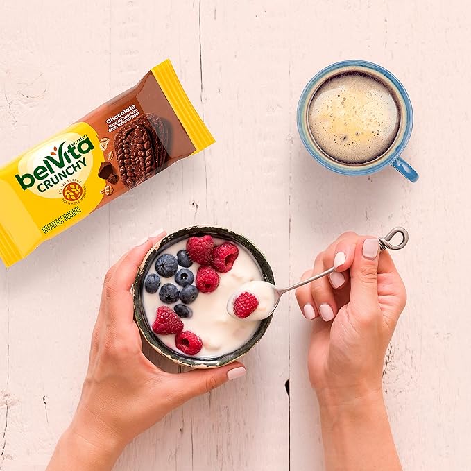belVita Breakfast Bars Biscuits Chocolate 30 Total Packs 6 Boxes (4 Biscuits Per Pack)