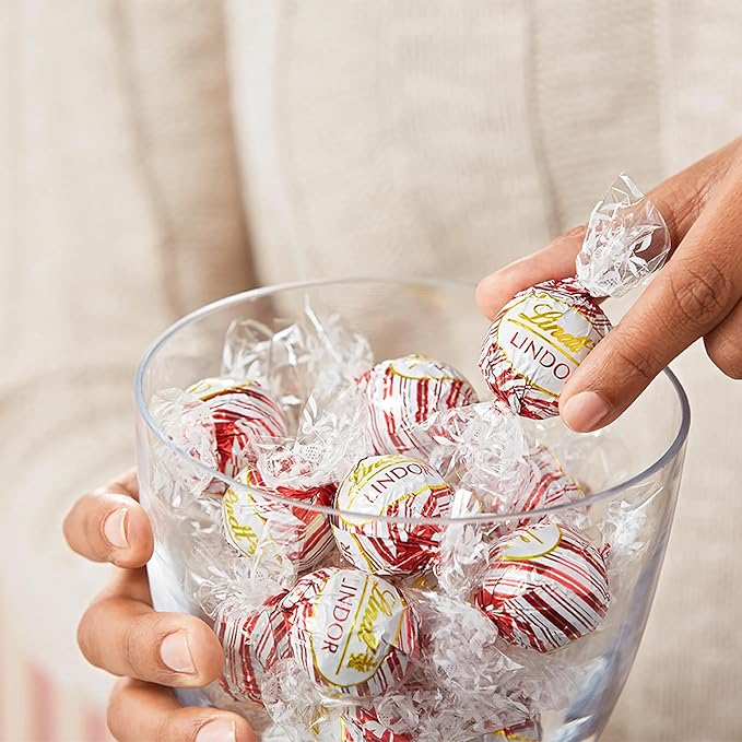 Bulk Chocolate Truffles Peppermint White Chocolate (Medium)