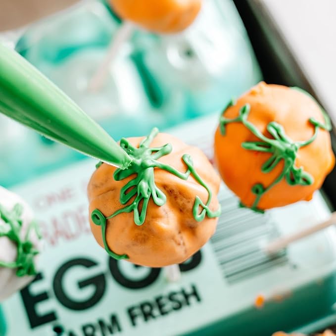 Bake Eat Love Pumpkin Cake Pops Baking Kit Pre-measured Ingredients with Pumpkin Puree Portion Scoop Instructions Makes 12-20 Servings Fall Dessert