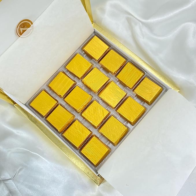 Dubai Pistachio Chocolate Gift Box – 16 Pieces x 0.7 oz) | Premium Stuffed Chocolate Gold-Wrapped Treats Inspired by Knafeh