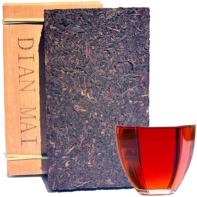 Yunnan Pu'er Tea Brick - Fermented Black Tea Since 2009 Organic Pu-erh 500g Package With Bamboo Leaves Traditional Method