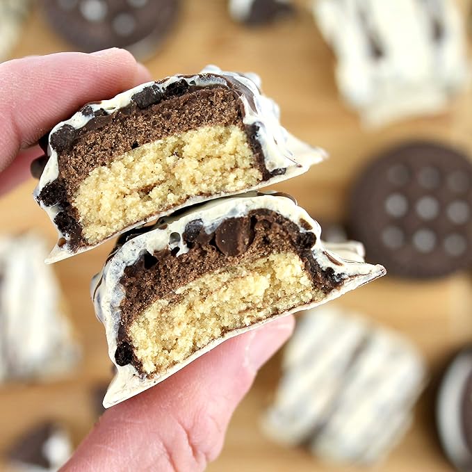 FITCRUNCH Snack Size Protein Bars World’s Only 6-Layer Baked Bar Just 3g of Sugar &amp Soft Cake Core (9 Count Milk &amp Cookies)