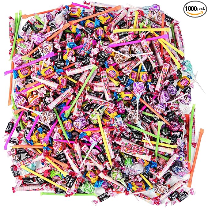 Fun Express Bulk Candy Variety Pack 1000 Pieces - Individually Wrapped Assorted Candy for Halloween Party Favors Pinata Stuffers &amp Goodie Bags | Premium Mix for Birthdays Carnivals &amp Parade