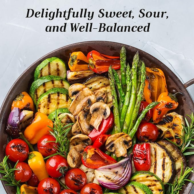 Giuseppe Giusti Apple Sweet and Sour Condiment – Made With Balsamic Vinegar of Modena Elevate Salads Pasta Desserts and Craft Cocktails – 8.45 fl oz (250 ml) - Pack of 1