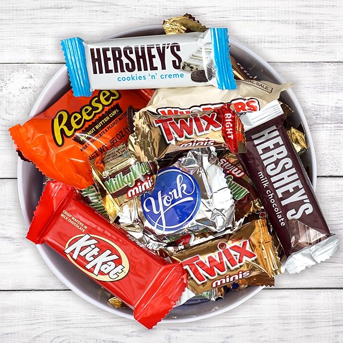 Chocolate Candy Variety Pack 8lb Bulk Chocolate Candy Pinata Candy Individually Wrapped Chocolate Fun Size Candy Bars