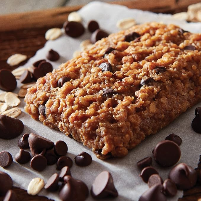 CLIF BARS - Energy Bars - Chocolate Chip - Made with Organic Oats - Plant Based Food - Vegetarian - Kosher (2.4 Ounce Protein Bars 12 Count) Packaging May Vary