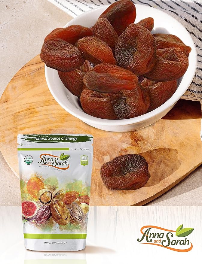 Anna and Sarah Organic Dried Apricots No-Added Sugar Sweet and Tangy Delights for Snacking Unsulphured in Resealable Bag 2 Lbs