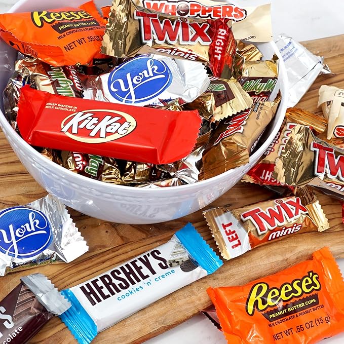 Chocolate Candy Variety Pack 8lb Bulk Chocolate Candy Pinata Candy Individually Wrapped Chocolate Fun Size Candy Bars