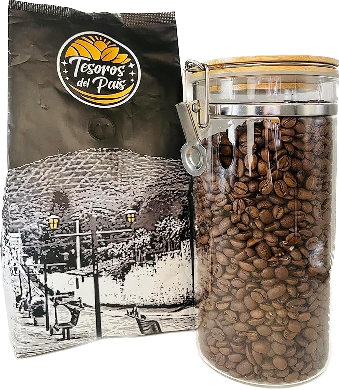 Tesoros Del Pais El Salvador Fresh Light Roast Whole Bean Coffee. 1 Kilogram (35 Ounce) Bag. High Altitude Single Origin Specialty Coffee. Benefits Real Talk Youth Impact Program