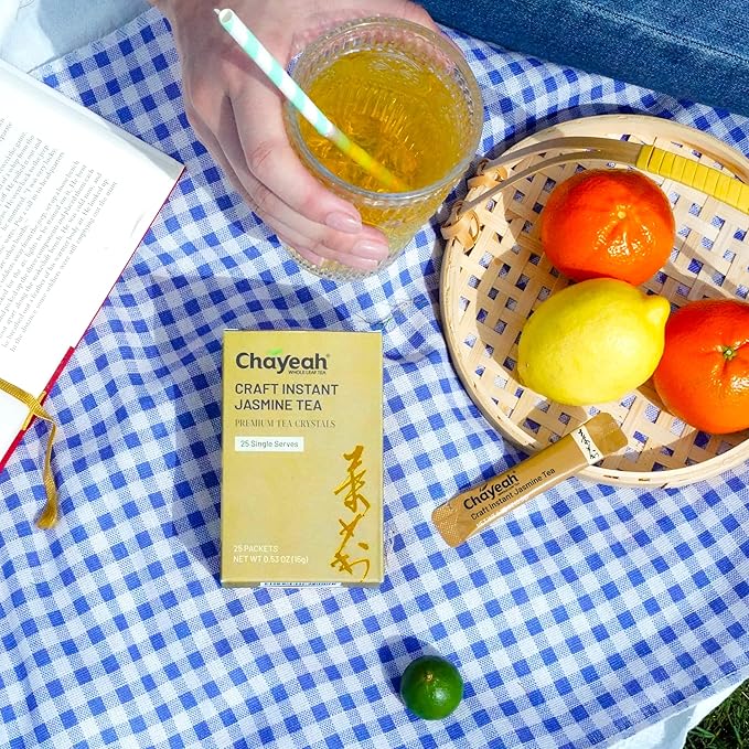 CHAYEAH Craft Instant Jasmine Tea Unsweetened Jasmine Green Tea Powder for Quick Hot &amp Cold Beverages 100% Natural On-the-Go Premium Tea Crystals Caffeinated (25 Single Serve Packets)