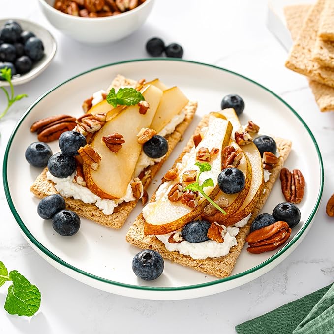 Yupik Jumbo Pecans Halves 2.2 lb (35.2 oz) Kosher Gluten-Free Raw Nuts Half Pieces Unsalted Unroasted Oil-Free Crunchy Source of Fiber Healthy Snacks Ideal for Baking &amp Cooking