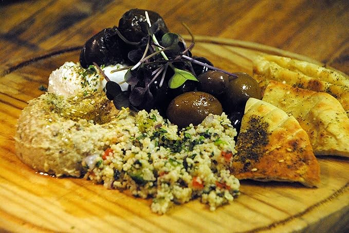 Lebanese Za'atar Spice Blend from The Silk Road Restaurant &amp Market (2oz) No Salt | All Natural Zaatar Seasoning | Vegan | Gluten Free Ingredients | NON-GMO | No Preservatives | Zatar